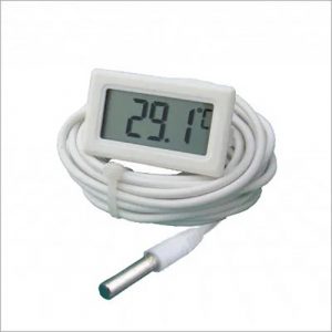 Digital Thermometer with External Sensor